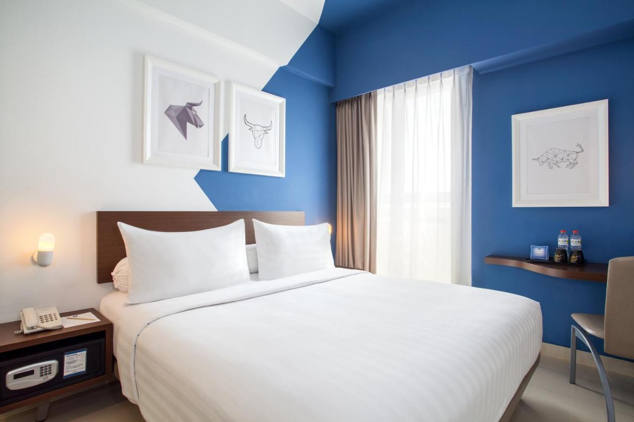 Ibis Budget Cikarang Festival Bekasi Exterior foto
